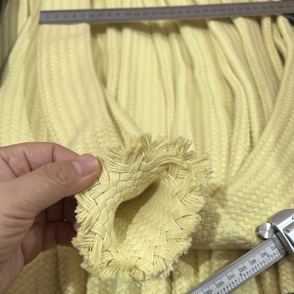 Ống bọc Aramid bện: Bảo vệ tối ưu khỏi nhiệt và mài mòn cho ống công nghiệp