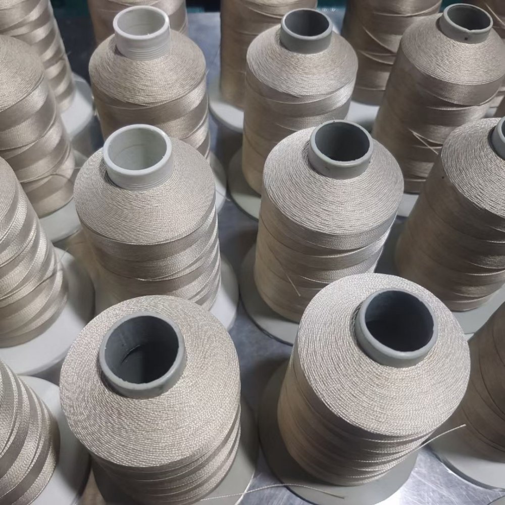 Chỉ khâu sợi thủy tinh phủ PTFE: Cỡ kim, độ căng và độ đứt